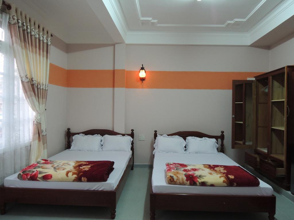 Hong Lan Hotel Da Lat Exterior photo