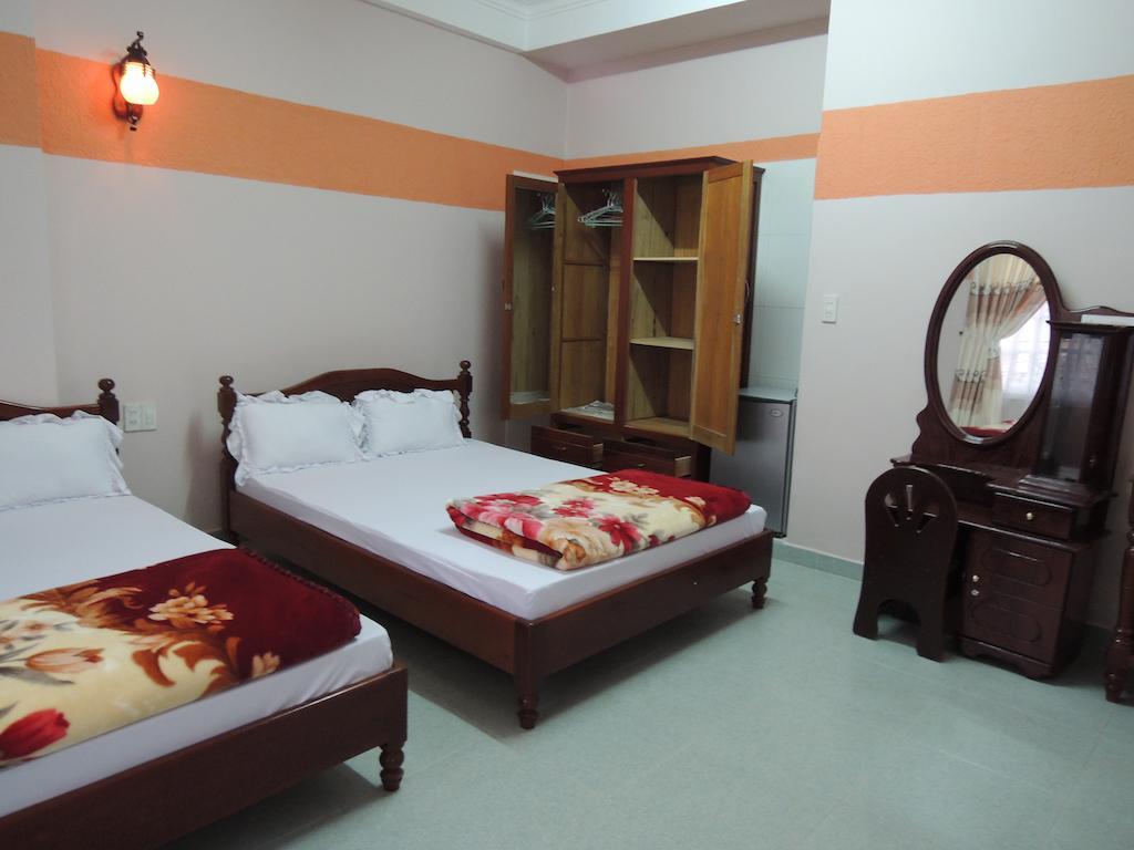 Hong Lan Hotel Da Lat Exterior photo
