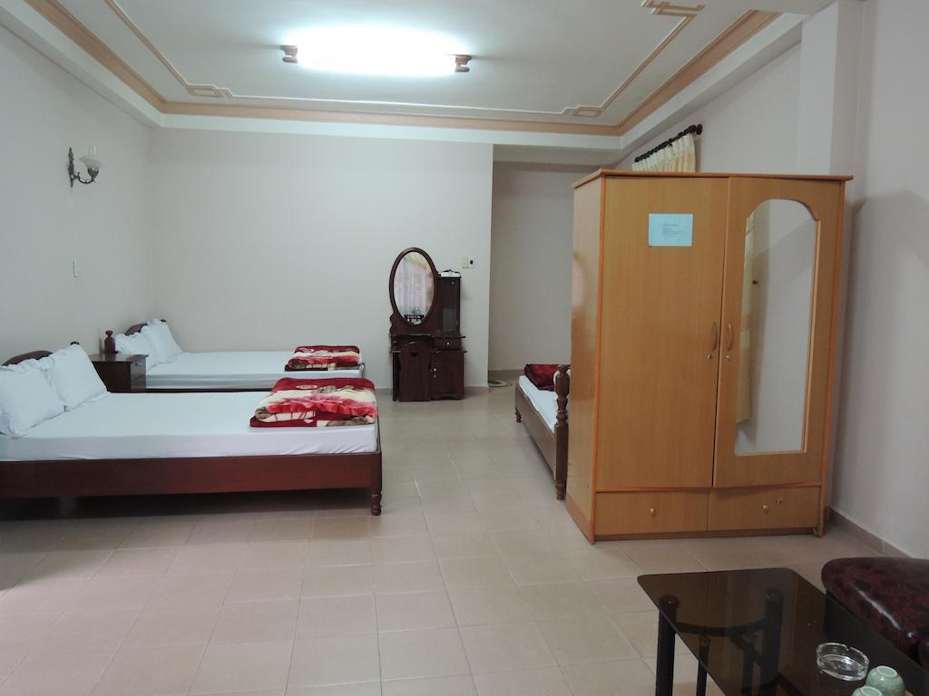 Hong Lan Hotel Da Lat Exterior photo